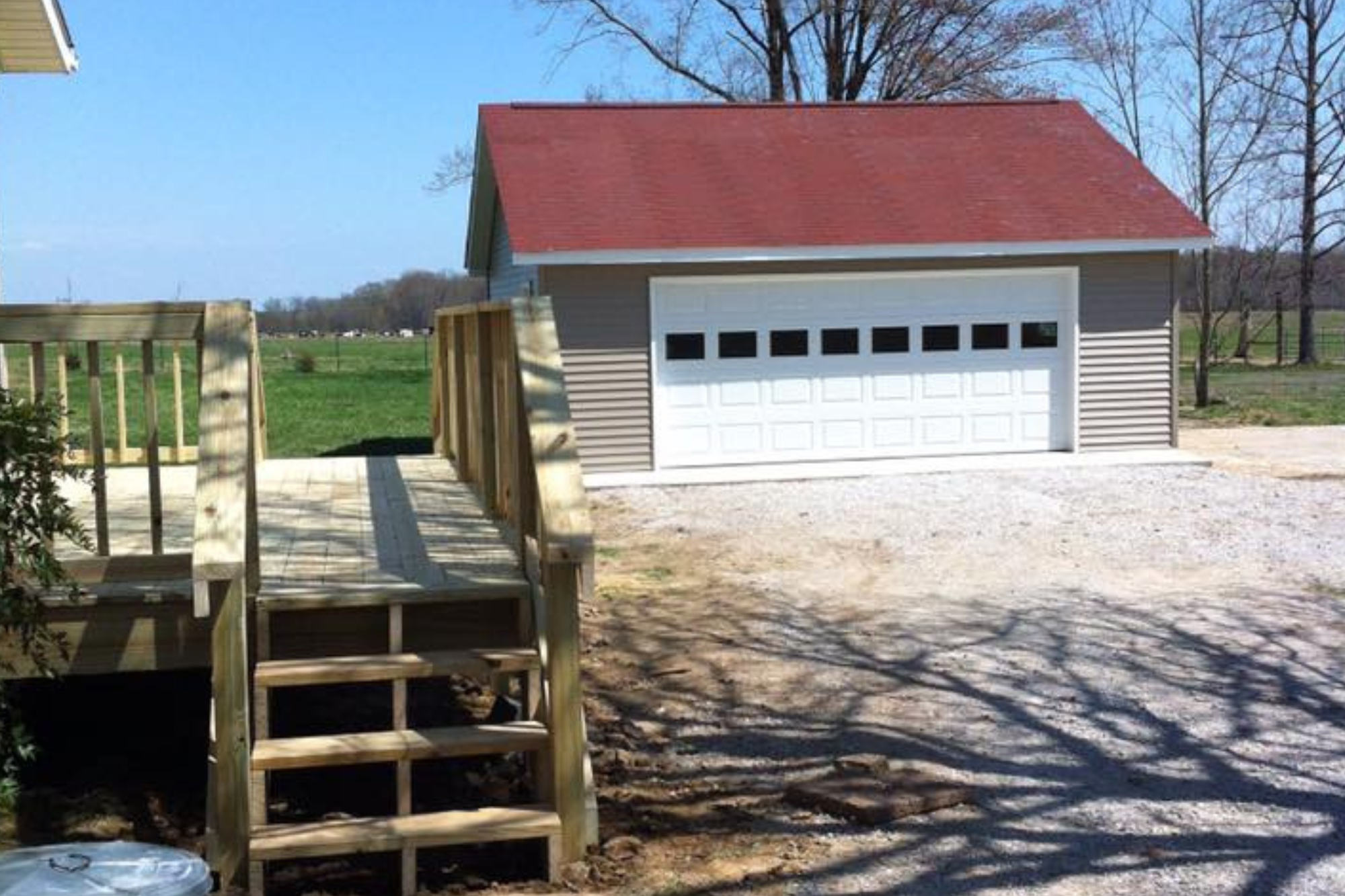 custom deck contractors