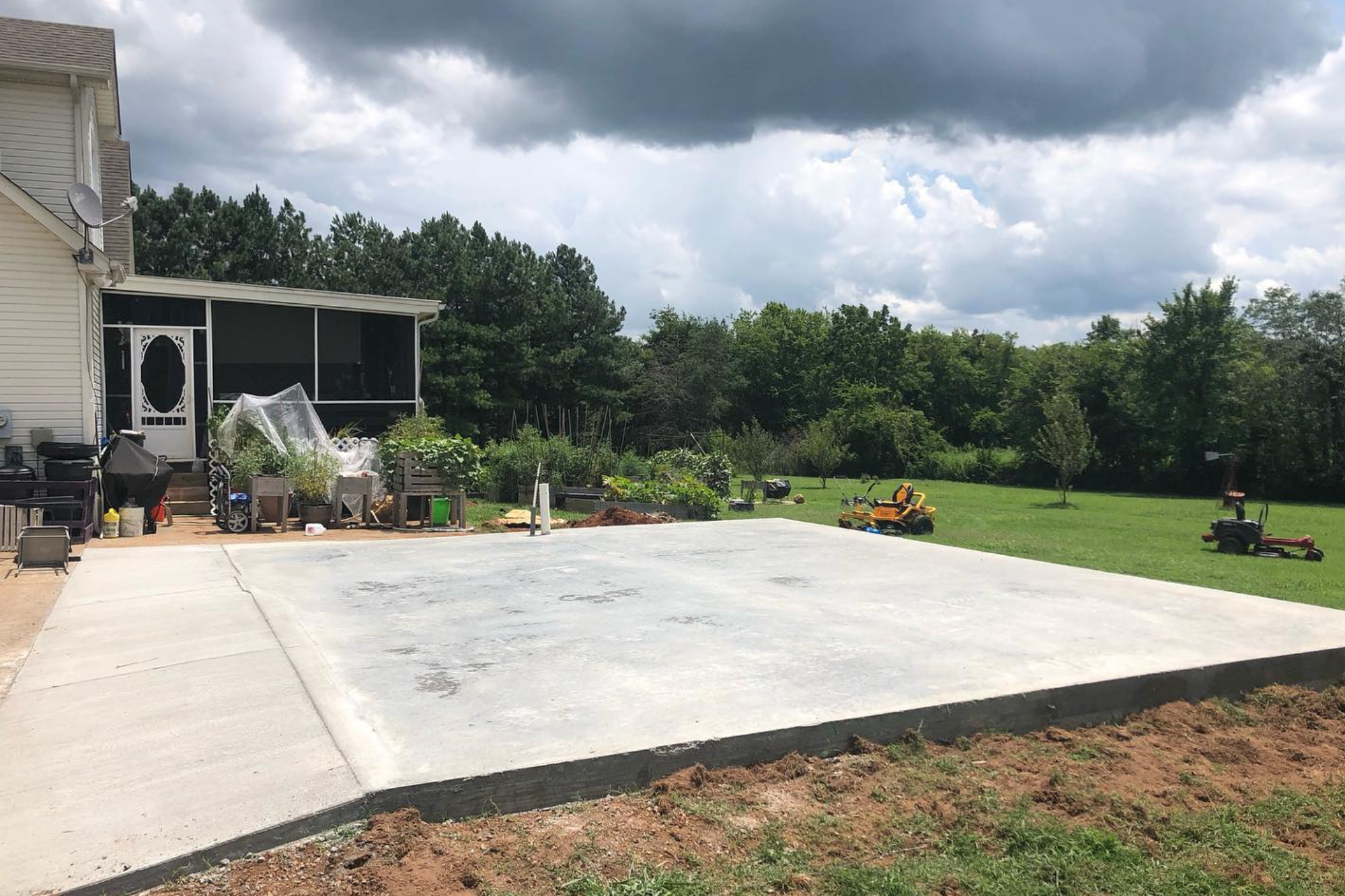 concrete sidewalk installation nashville