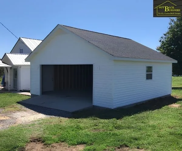 showcasing carport builder in Goodlettsville