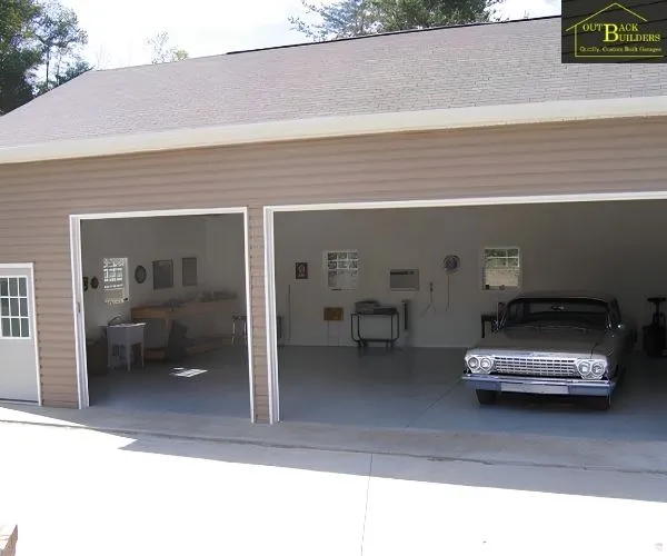 demonstrating carport builder in Smyrna